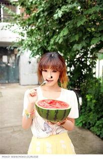 吃瓜系统女生,女生眼中的娱乐圈风云录