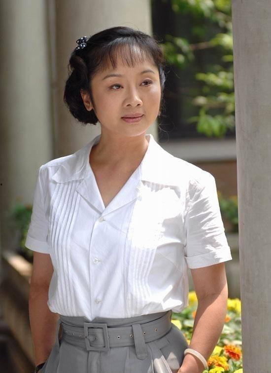 唐静吃瓜,揭秘娱乐圈背后的那些事儿