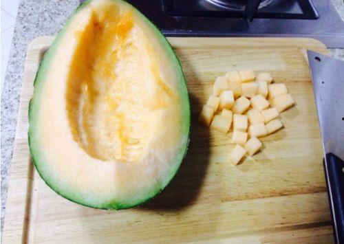 哈密瓜配腊肉吃